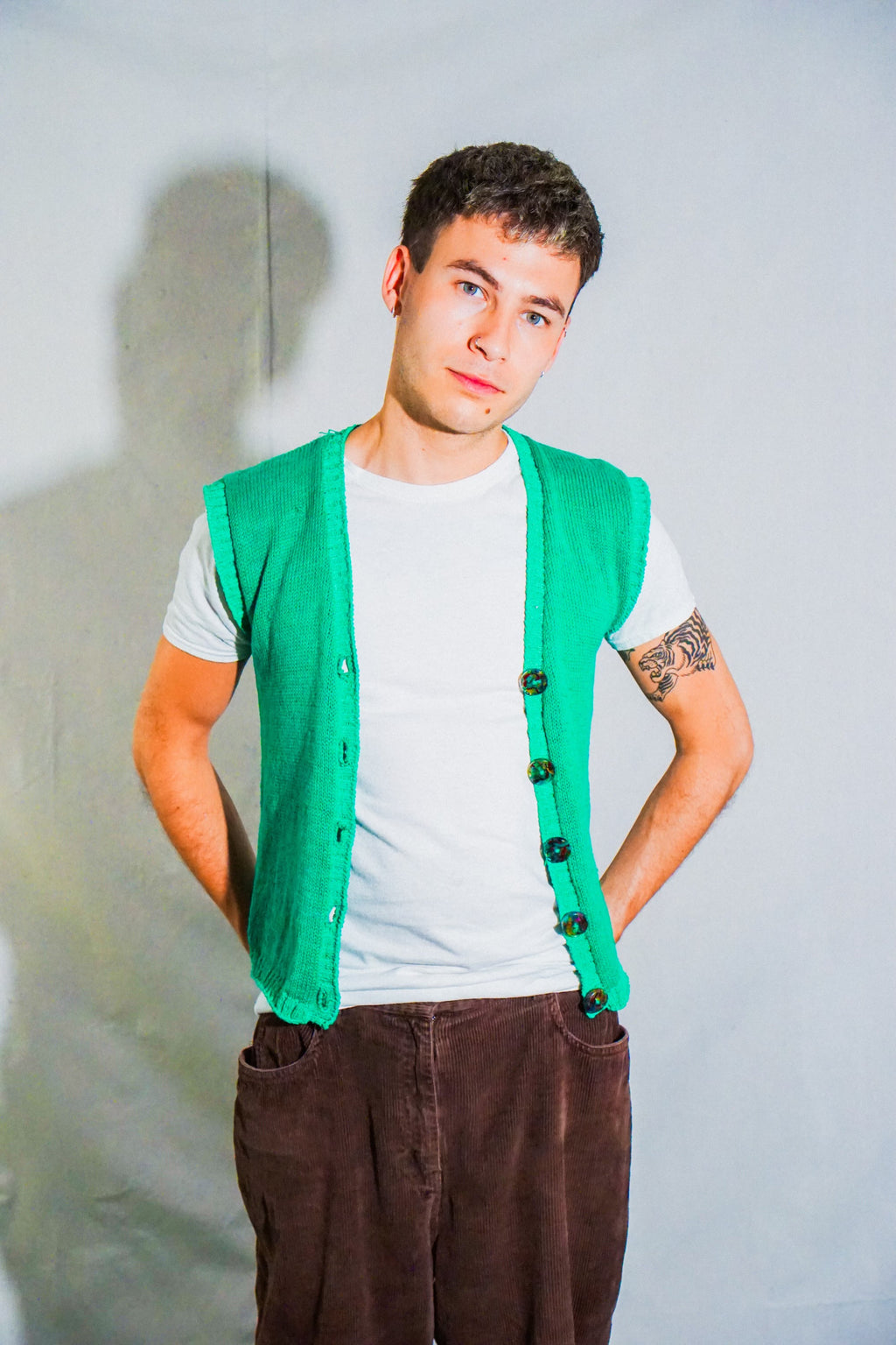 CLASSIC CARDIGAN VEST