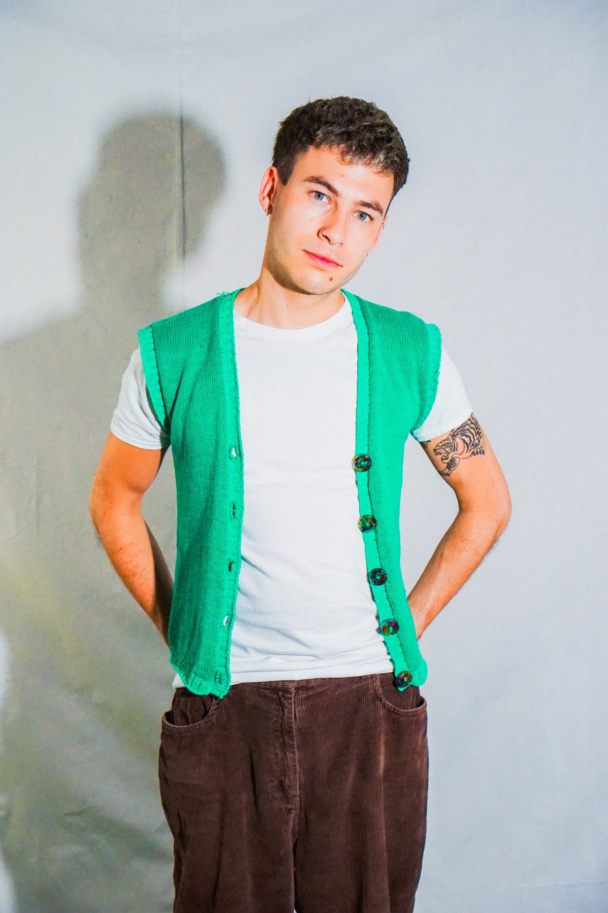 CLASSIC CARDIGAN VEST