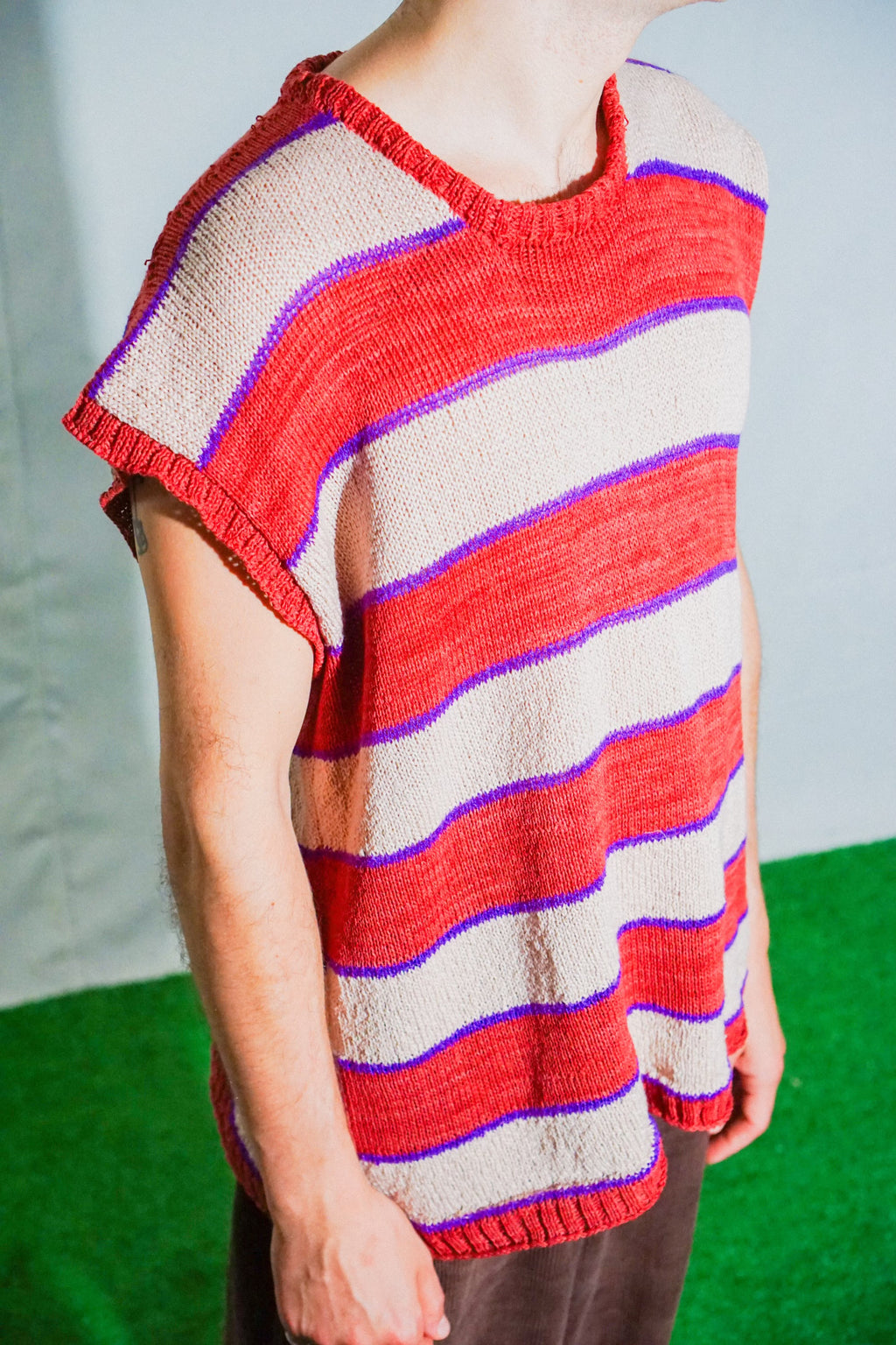 SWEATER VEST