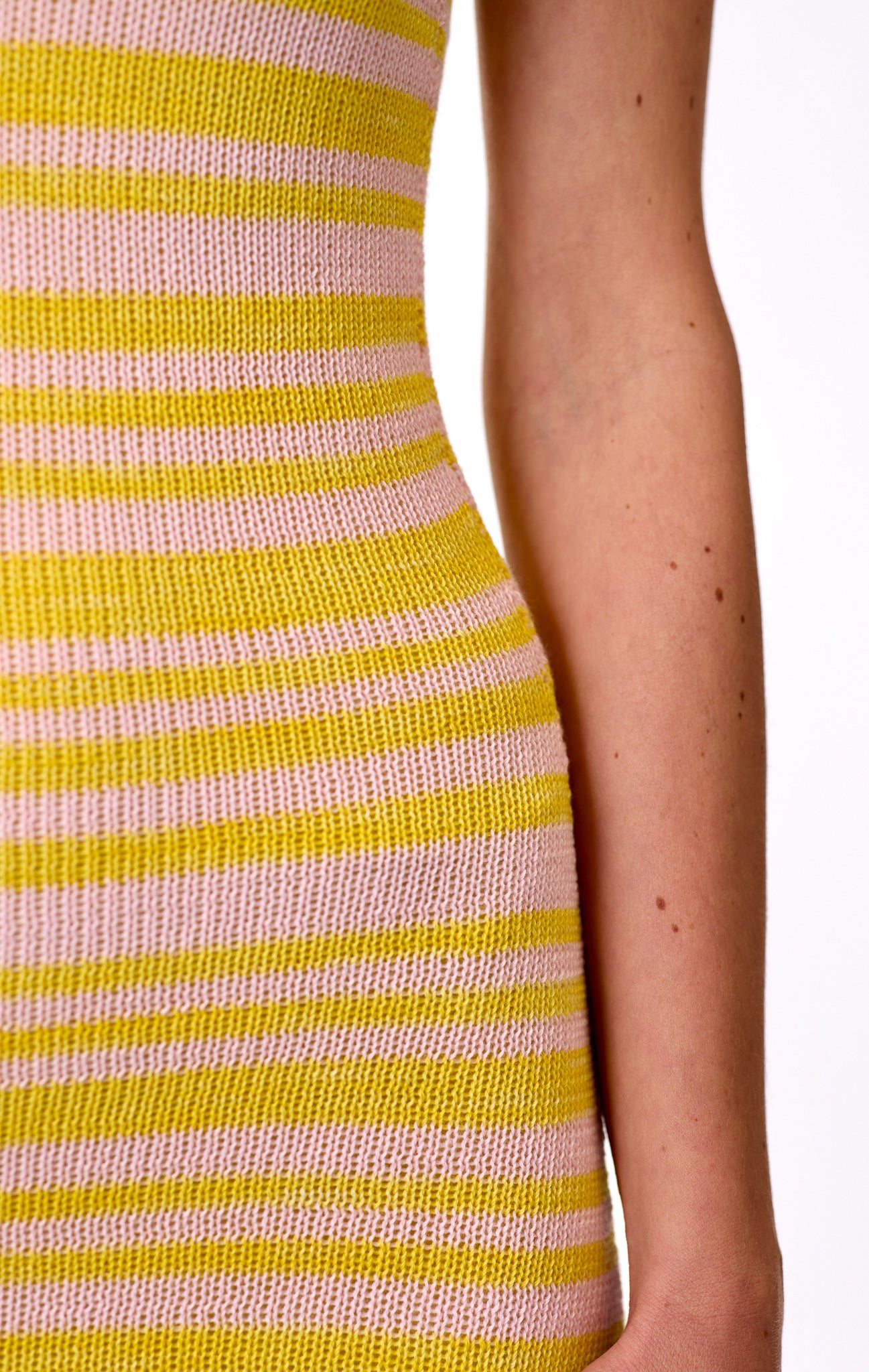 SPAGHETTI STRAP DRESS - YELLOW